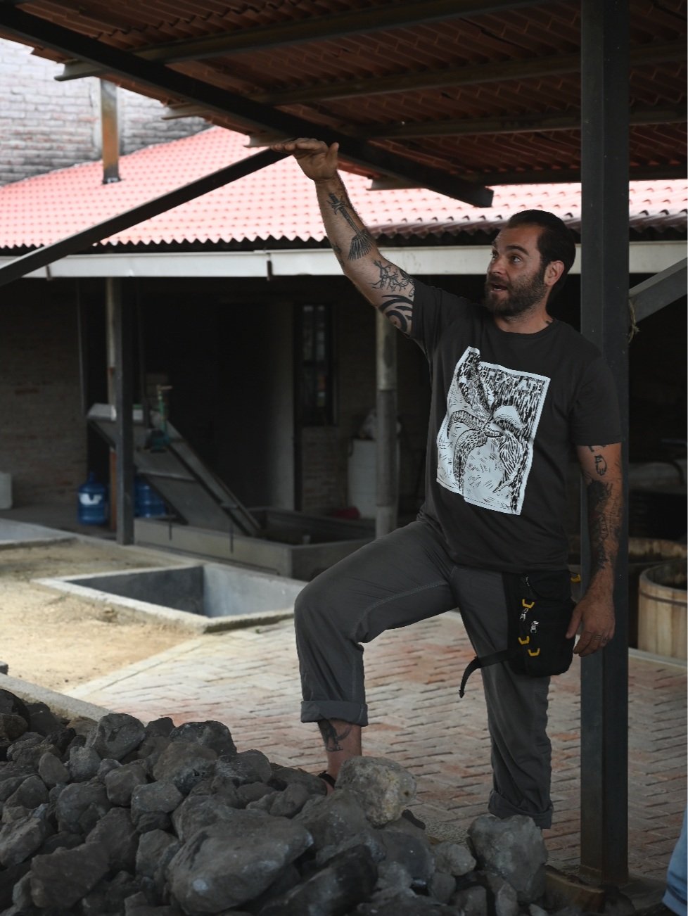 The grey Tepextate t-shirt being modelled exclusively for the Sin Gusano Project