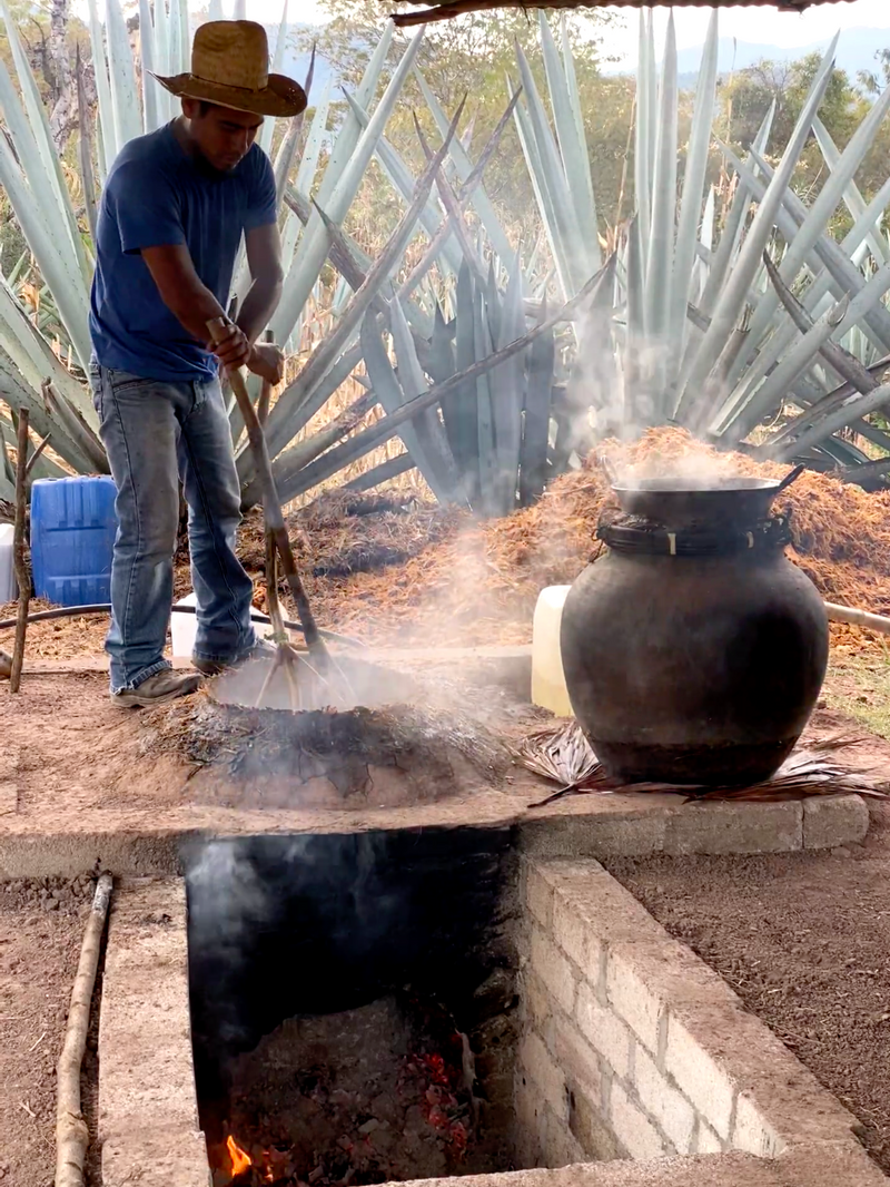 Mezcal Distillation is a double pass of this mixed steel, clay, and copper apparatus.
