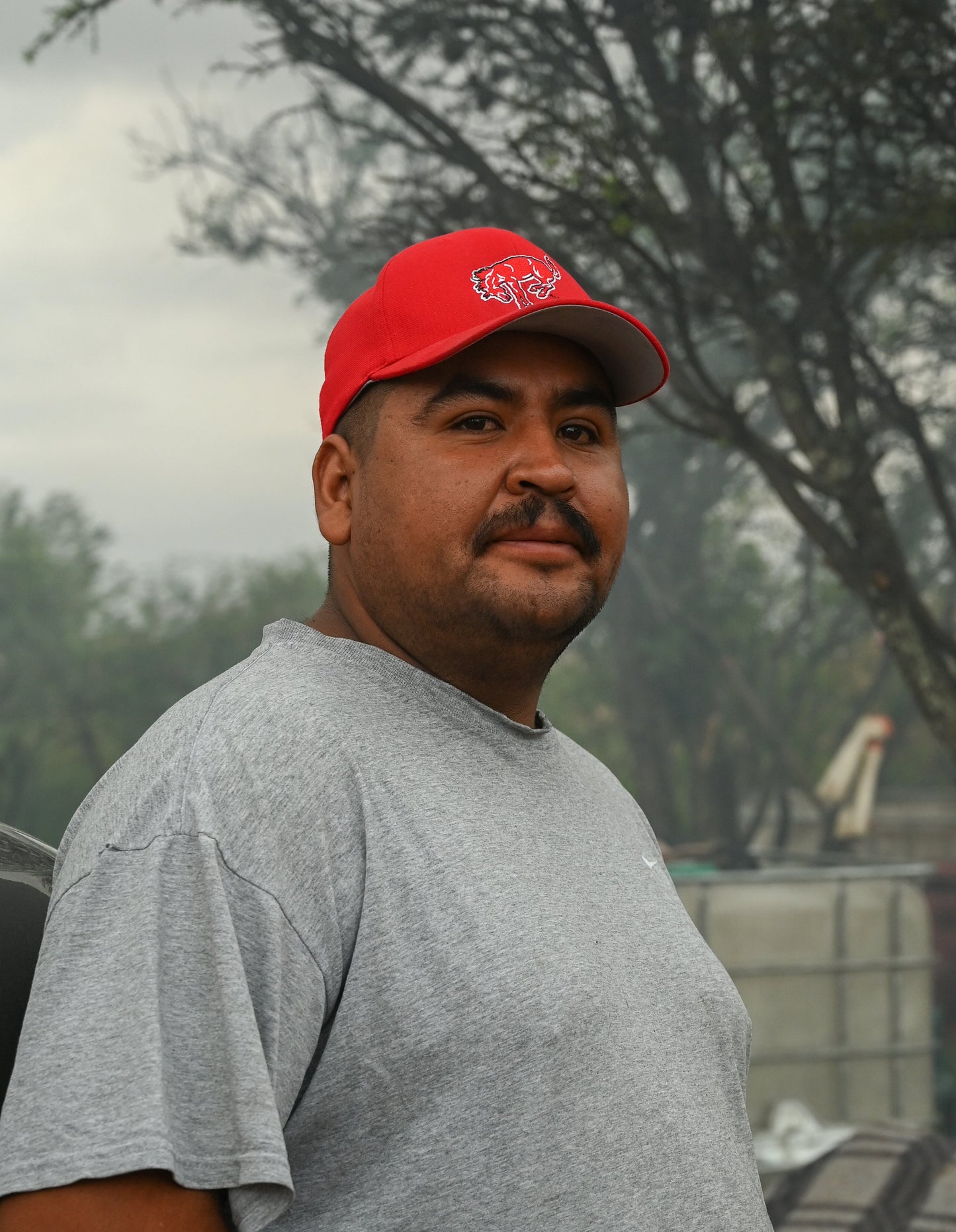 Juan and Ultramundo creators of the Lamparillo - Zona del Silencio mezcal for the Sin Gusano project