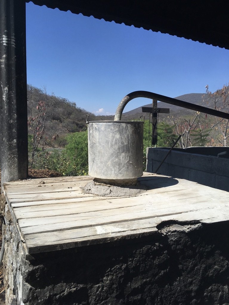 a still used for mezcal production 